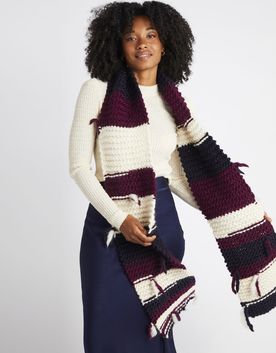 Claude Free Scarf Knitting Pattern