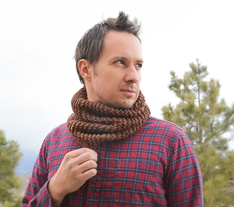 Easy Cowl Knitting Pattern