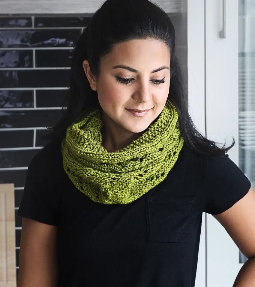 Lace Knit Cowl Pattern