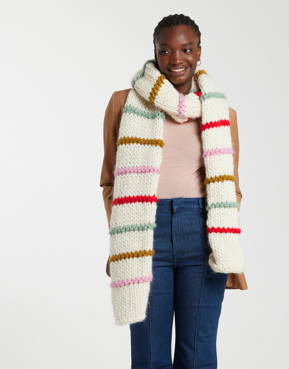 Nicest Thing Scarf Pattern (Free)