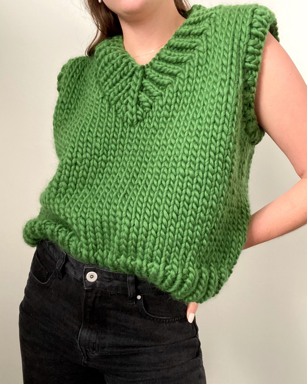 Chunky Beginner’s V-Neck Vest Pattern